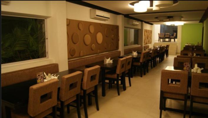 经典标志酒店 戈德亚姆 外观 照片